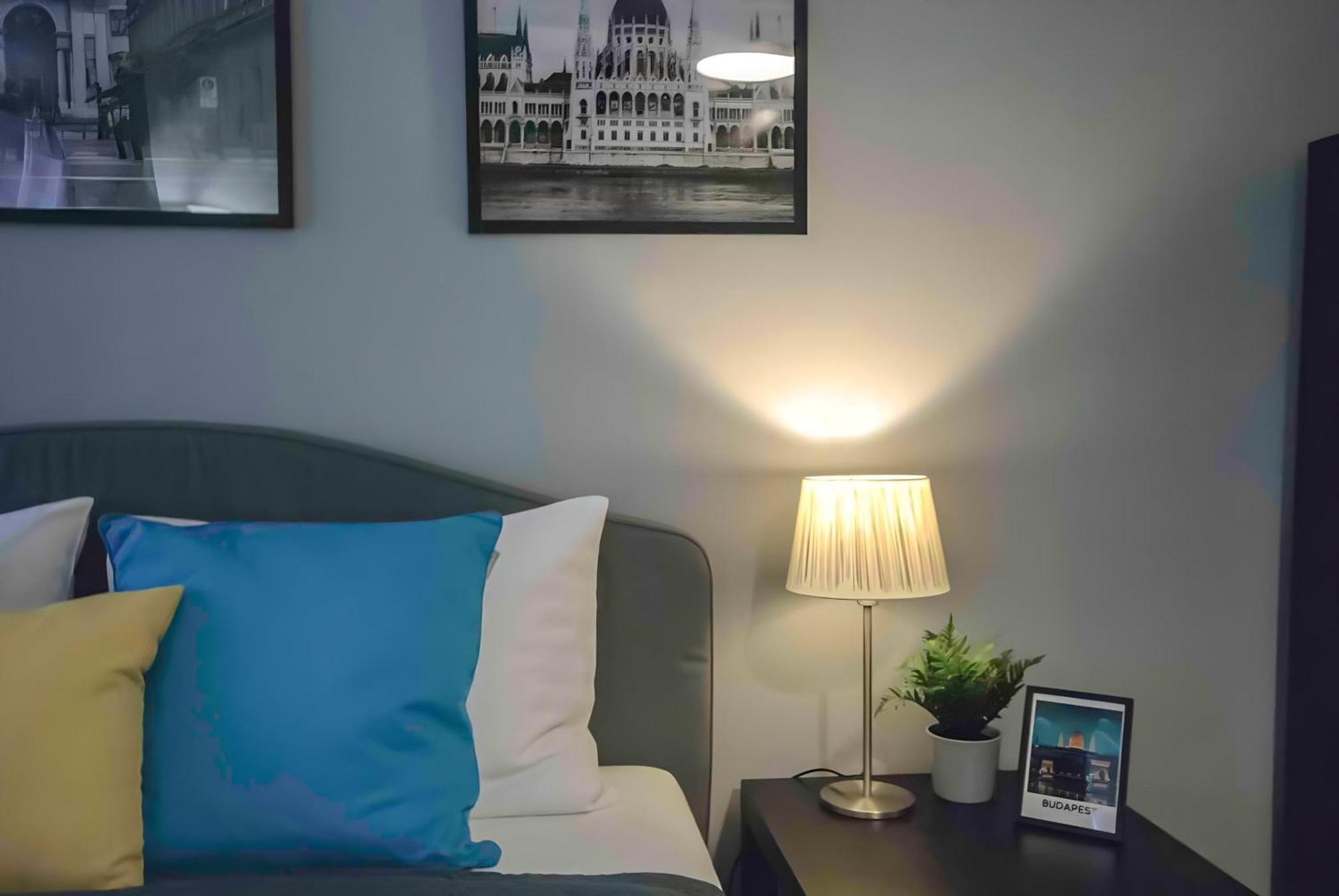 R171 Elitehost Raday Apartment Budapest Esterno foto
